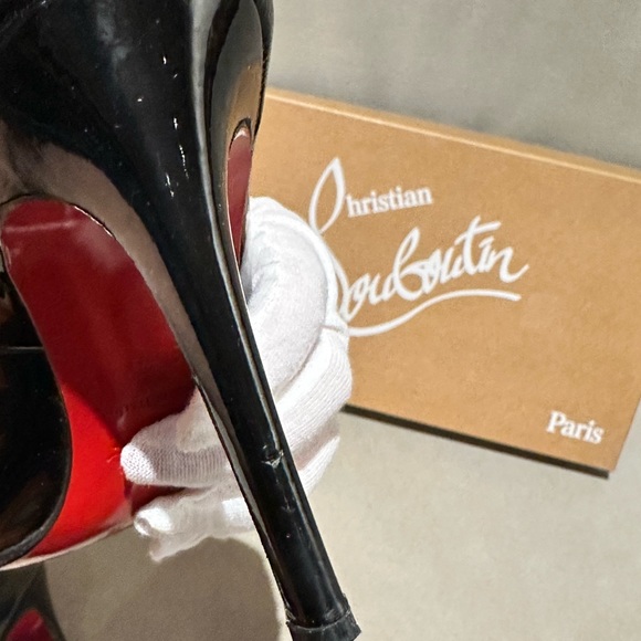 Auth Christian Louboutin Classic Pump - Picture 6 of 7